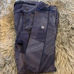 Lululemon cropped leggings